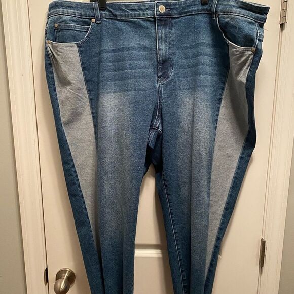 Eloquii Two Tone Jeans NWT - Picture 4 of 5